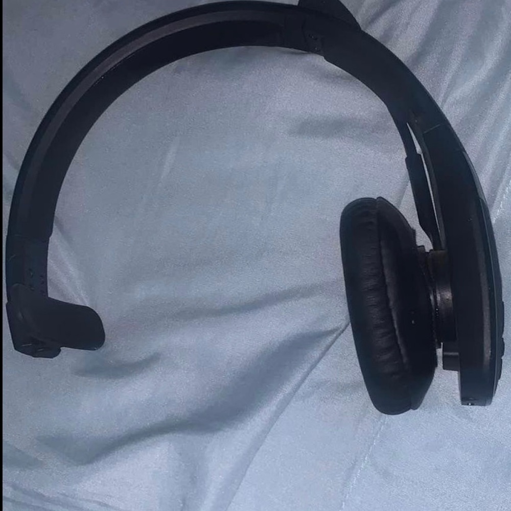 BlueParrott B450-XT Headset - Black.